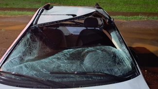 De acordo com a PRF, condutor de Fiat Strada foi ejetado por não estar utilizando cinto de segurança