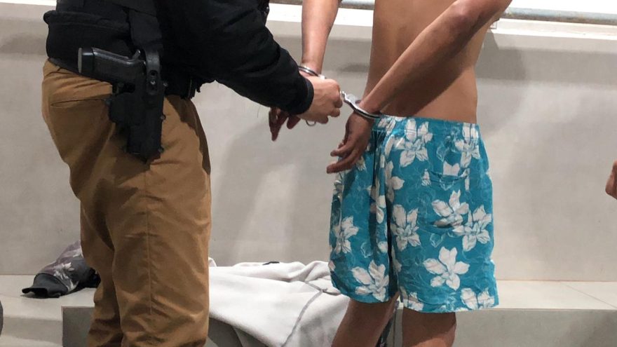 Mulher denuncia companheiro por violência doméstica e ele é detido