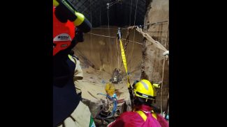 Bombeiros trabalham de forma ininterrupta em Palotina