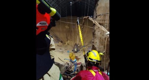 Imagem referente a Bombeiros trabalham de forma ininterrupta em Palotina