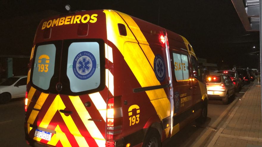 Homem fica em estado grave ao ser atropelado na Rua Xavantes