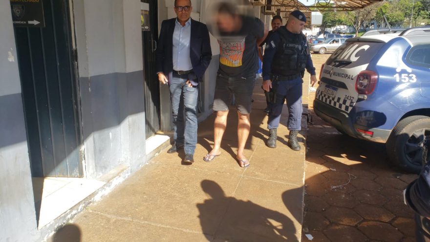 Homem causa transtornos na Prefeitura e é detido pela GPOM da Guarda Municipal