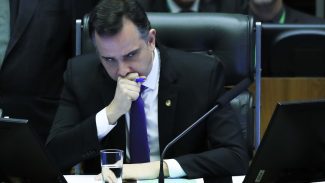 Senado vai recorrer da decisão do STF que limitou piso da enfermagem