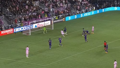 Messi faz mais dois gol e empolga técnico do Inter Miami: ‘As coisas estão mais fáceis’ Imagem referente a Messi faz mais dois gol e empolga técnico do Inter Miami: ‘As coisas estão mais fáceis’