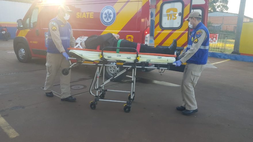 Motociclista fica ferido ao sofrer queda no Brasmadeira