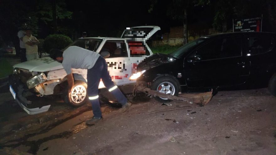 Forte colisão de trânsito é registrada no Santa Felicidade