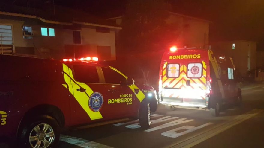 Mulher é agredida por outra durante briga no Riviera