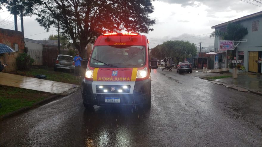 Motorista de caminhão foge após atropelar homem no Bairro Floresta