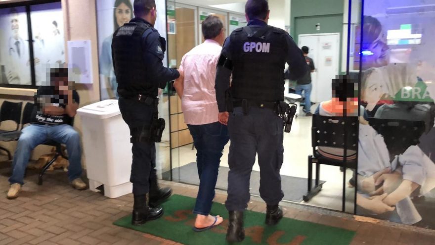 Homem que teria feito ameaças com motosserra foge da UPA e é recuperado pelo GPOM