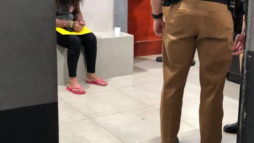 Mulher é presa após agredir a mãe