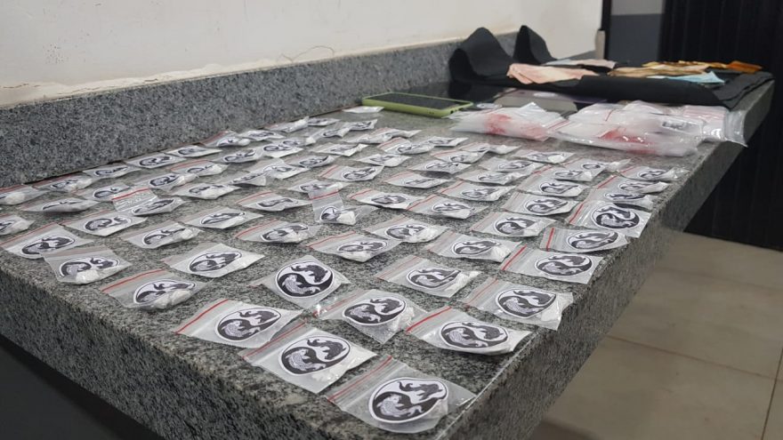 Seis são detidos pela Rotam com diversas porções de cocaína