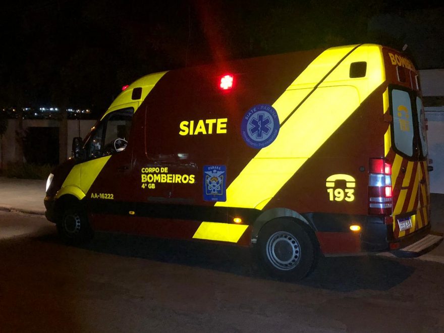 Idosa fica ferida ao sofrer queda em residência no Coqueiral