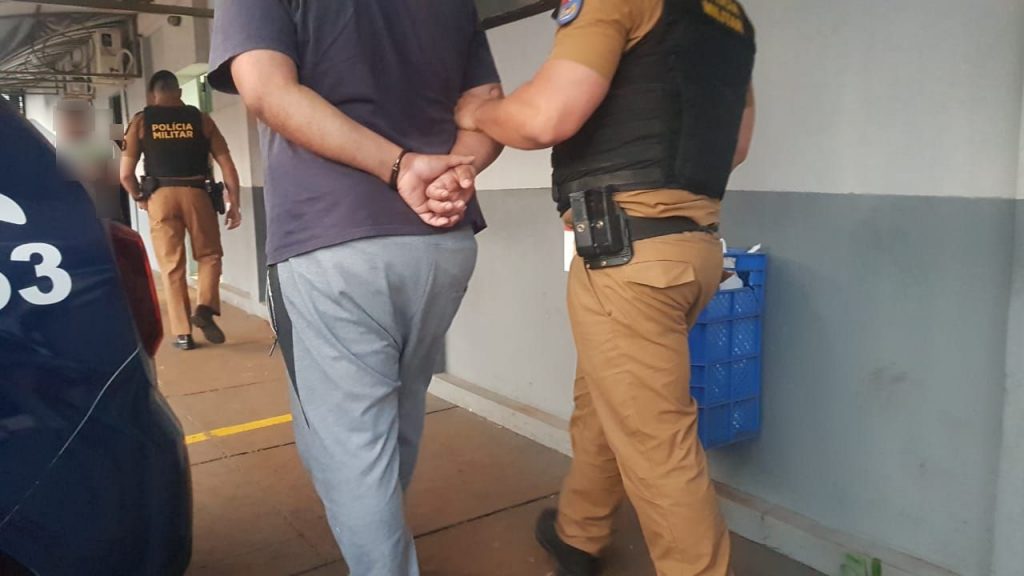 Homem é detido com 1 kg de crack no Guarujá