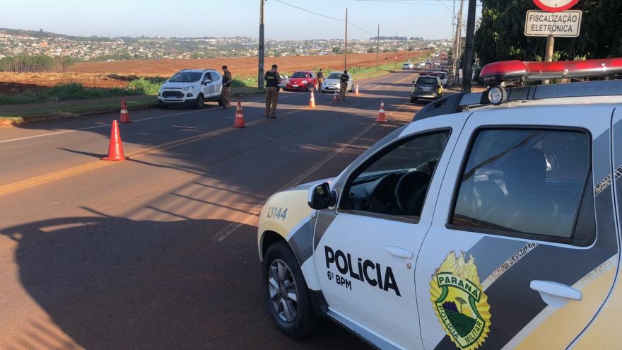 Polícia Militar realiza blitz itinerante na Avenida das Pombas