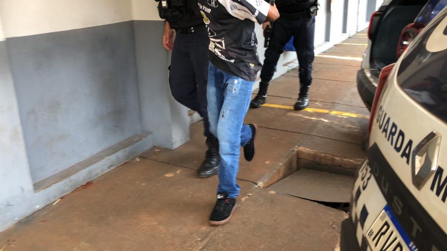 Homem é detido por ameaça no Bairro Neva