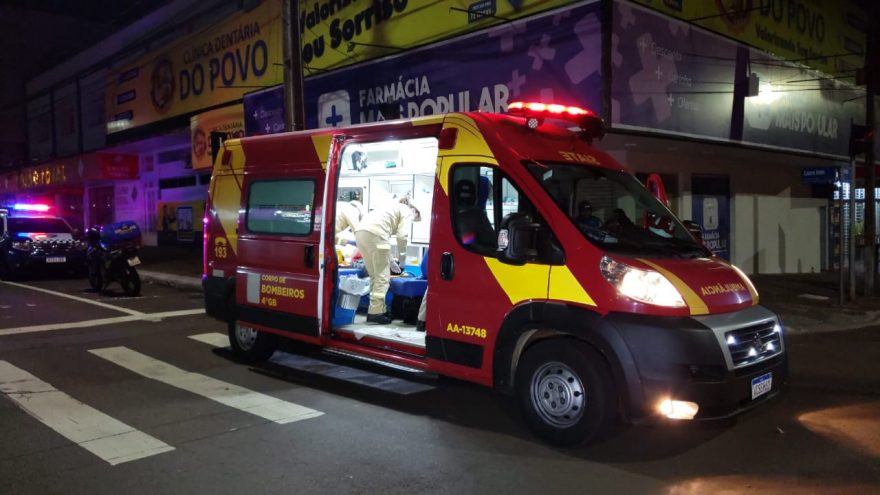 Tentativa de latrocínio: Vítima é esfaqueada após assalto no Centro