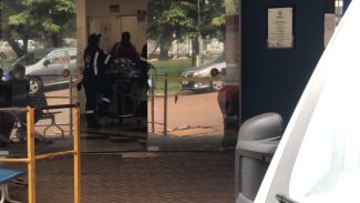 Mulher que sofreu 4 disparos por arma de fogo na madrugada é transferida para o HUOP