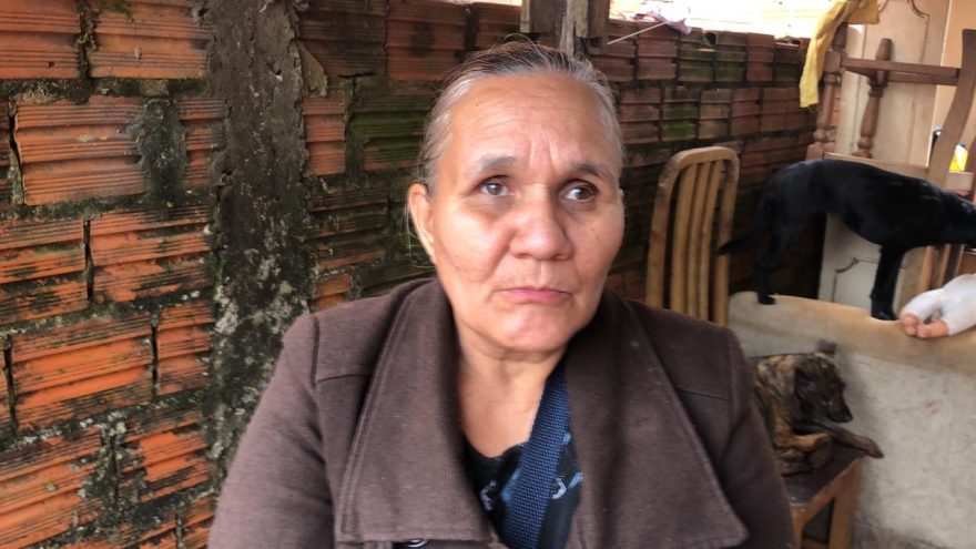 Desesperada, mulher pede internamento compulsório ao marido que destruiu a casa com um facão