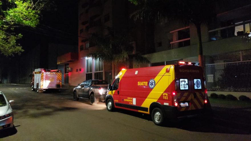 Idosa é atendida após sofrer queda no Bairro Alto Alegre