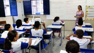 Senado aprova política de qualidade de vida para educadores