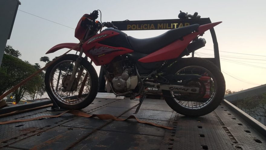 Motocicleta furtada em Cafelândia é encontrada com adolescente no Cascavel Velho