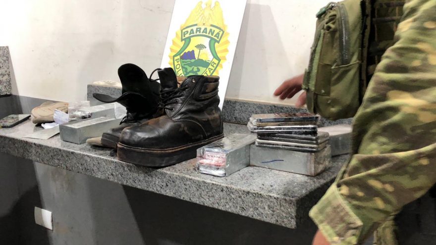 Polícia apreende 47 Iphones durante abordagem na PR-180