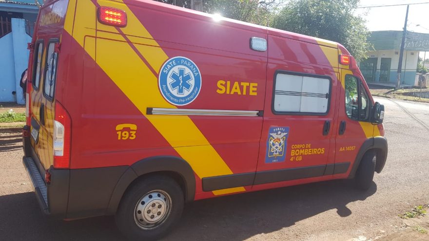Idoso, de 88 anos, é socorrido após acidente no Bairro Periolo