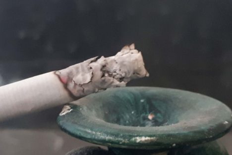 Dia Nacional de Combate ao Fumo: Saúde incentiva tratamento contra a dependência Imagem referente a Dia Nacional de Combate ao Fumo: Saúde incentiva tratamento contra a dependência