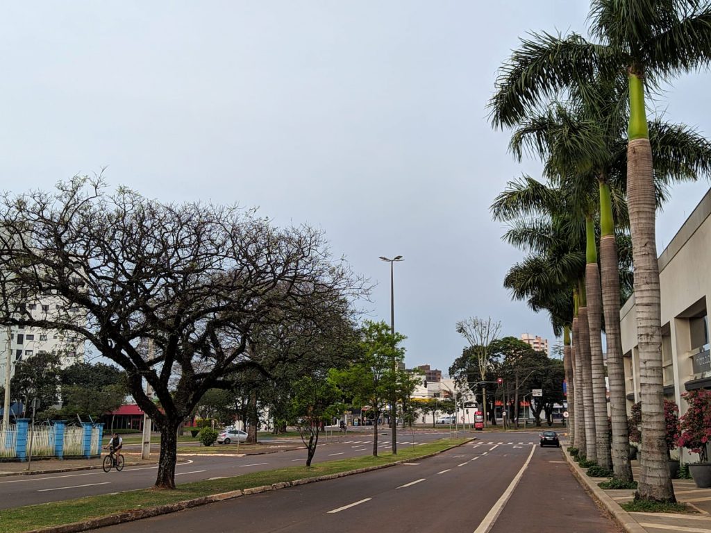 Clima instável traz possibilidade de chuvas rápidas em Cascavel nesta sexta-feira