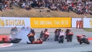 VÍDEO: Pilotos sofrem acidente impressionante em corrida de motos, em  Cascavel - RIC Mais