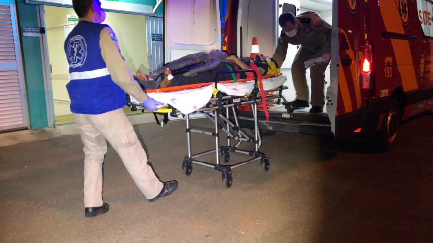 Homem é agredido e pede socorro em posto de combustíveis