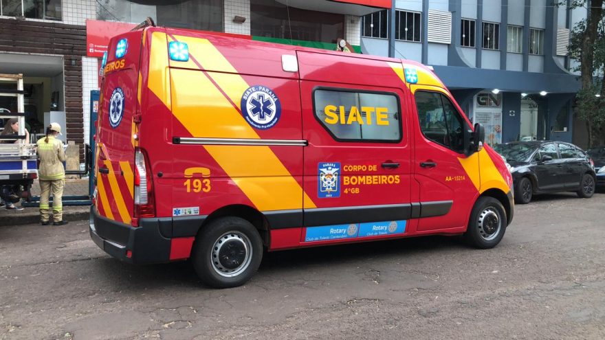 Siate é mobilizado para socorrer pessoa ferida no Centro