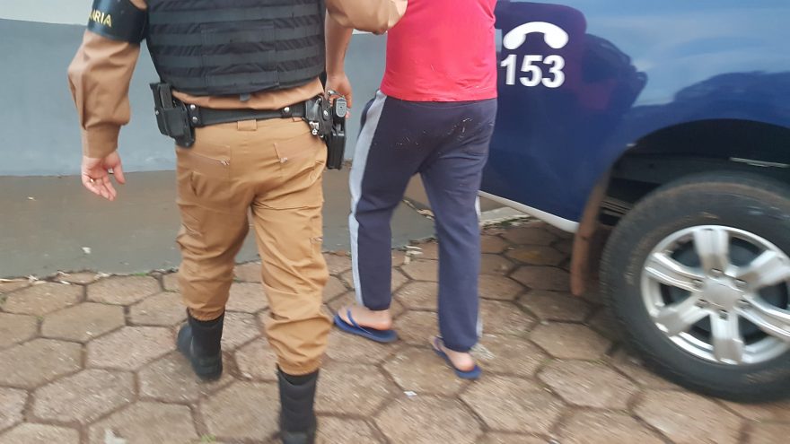 Homem é preso com arma de fogo no Jardim Melissa