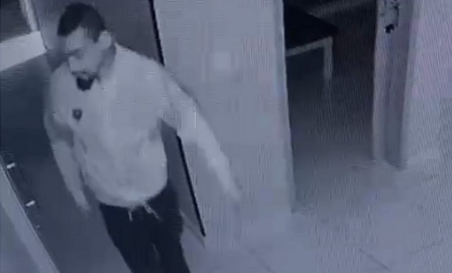 Câmeras registram ação de homem que furtou estabelecimento durante a madrugada