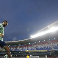 Imagem referente a De técnico novo, seleção estreia nas Eliminatórias para a Copa de 2026