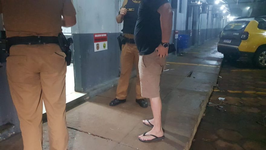 Indivíduo é detido acusado de agredir companheira no Claudete