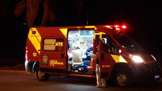 Suspeito de assalto é baleado na cabeça durante perseguição em Cascavel Suspeito de assalto é baleado na cabeça durante perseguição em Cascavel