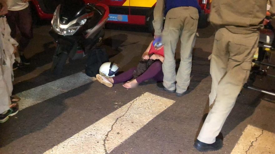 Mulher fica ferida em acidente na Rua Curitiba