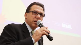 Luiz Marinho diz que sindicatos frágeis enfraquecem democracia