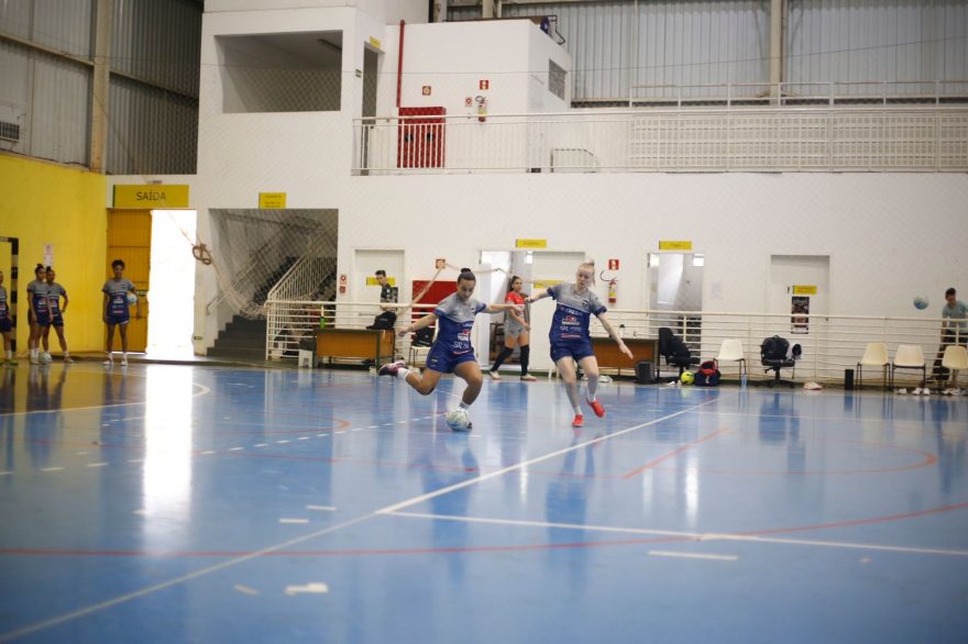 Stein Cascavel enfrenta o Cianorte pela última rodada da Liga Feminina de Futsal