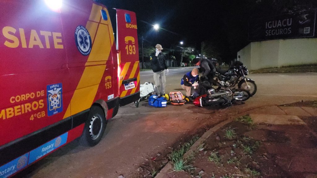 Mulher fica desorientada ao sofrer queda de moto no bairro Neva