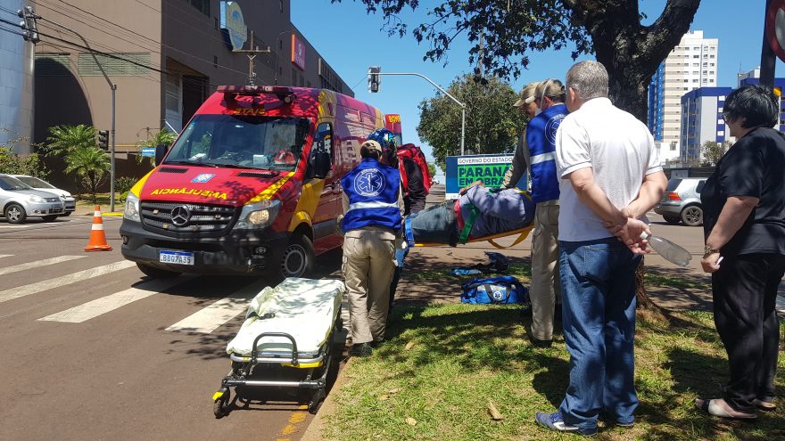 Motociclista fica ferido em acidente próximo ao Shopping JL