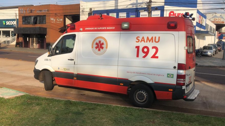 Samu atende homem em crise convulsiva na Av. Tancredo Neves