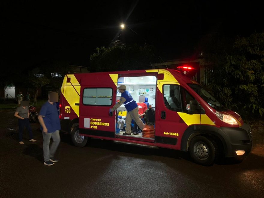 Motociclista fica ferido em colisão com carro no Pioneiros Catarinenses