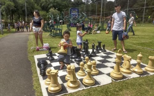 Crianças são premiadas pela criação de jogos de tabuleiro - Prefeitura de  Curitiba