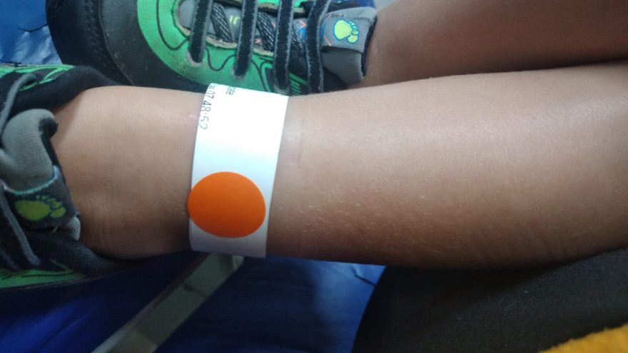 Mãe relata descaso de médica no atendimento de criança com epilepsia