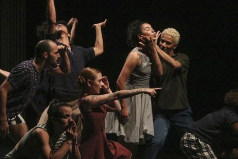 Espetáculo gratuito da Curitiba Cia de Dança traz memórias afetivas da infância Imagem referente a Espetáculo gratuito da Curitiba Cia de Dança traz memórias afetivas da infância