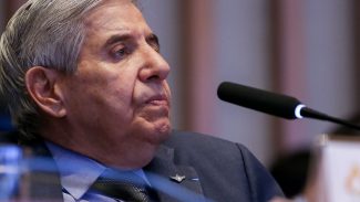 General Heleno começa a depor na CPMI do 8 de janeiro General Heleno começa a depor na CPMI do 8 de janeiro