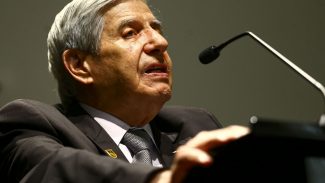 Augusto Heleno: acampamentos bolsonaristas eram Augusto Heleno: acampamentos bolsonaristas eram