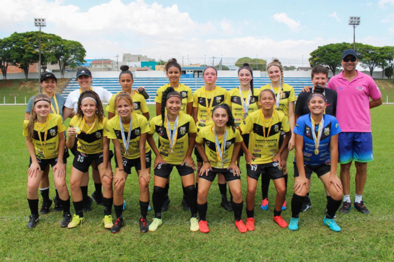 Fase final: Paraná Bom de Bola reúne atletas de 32 municípios em